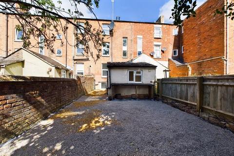 undefined, Wellington Street, Gloucester
