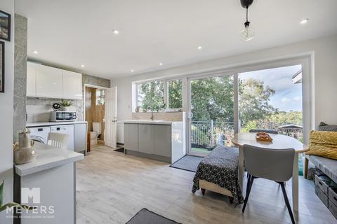 undefined, Central Avenue, Corfe Mullen, BH21 3