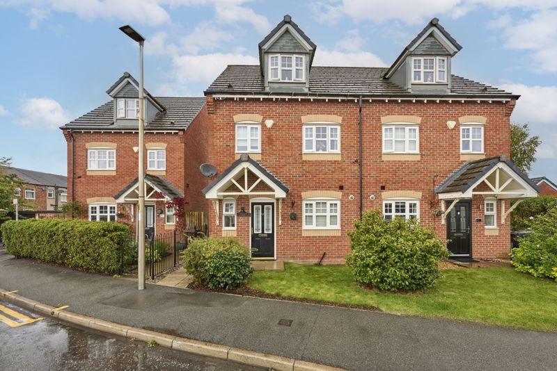 Park Lane, Wigan WN2 4 bed semi-detached house for sale - £230,000