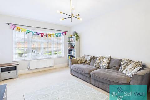 12 Avoncliffe Road, Worsley, Manchester, M28 3UL