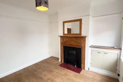 2 bedroom terraced house to rent, Cemetery Road, Loughborough LE12