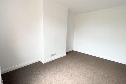 2 bedroom terraced house to rent, Cemetery Road, Loughborough LE12