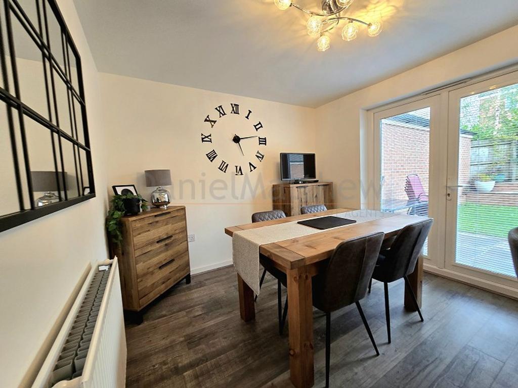 Kitchen / Diner / Family Room