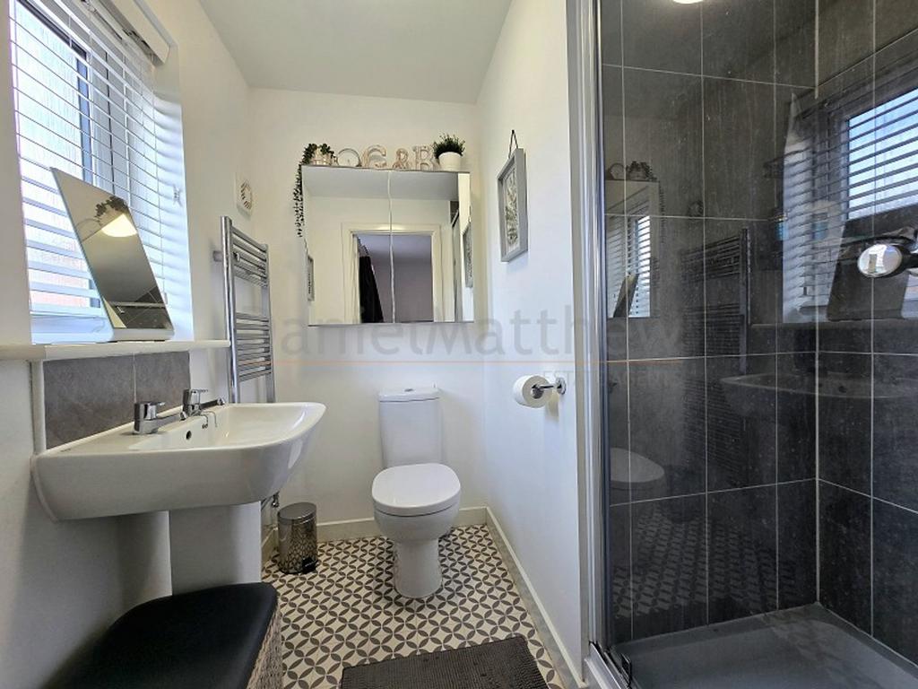 Ensuite