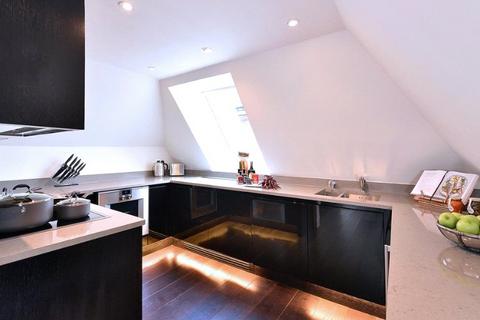 undefined, Duke Street, London W1K