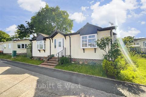 2 bedroom park home for sale, Chestnut Drive, Broadway Park, Petersfield, Hampshire
