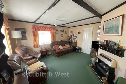 undefined, Chestnut Drive, Broadway Park, Petersfield, Hampshire