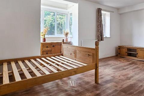 undefined, Tiree House, Franklin Avenue, Slough, SL2 1DJ