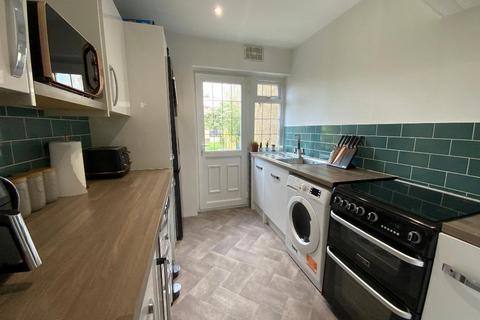 49 Spring Gardens, Hornchurch, RM12 5BG