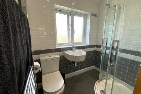 49 Spring Gardens, Hornchurch, RM12 5BG