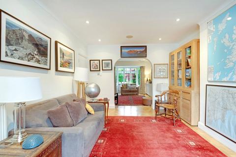 undefined, Milton Close, Hampstead Garden Suburb