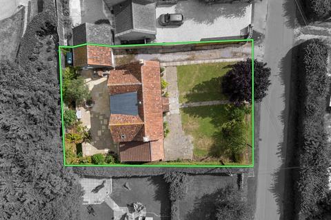 4 bedroom cottage for sale, Mill Road, Barton St. David TA11
