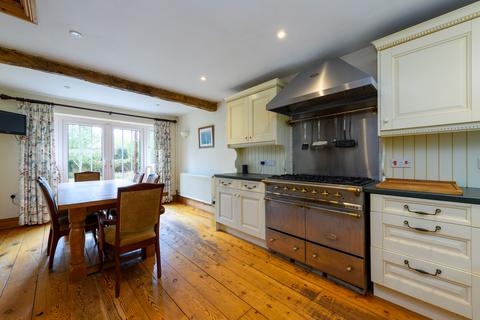 4 bedroom cottage for sale, Mill Road, Barton St. David TA11