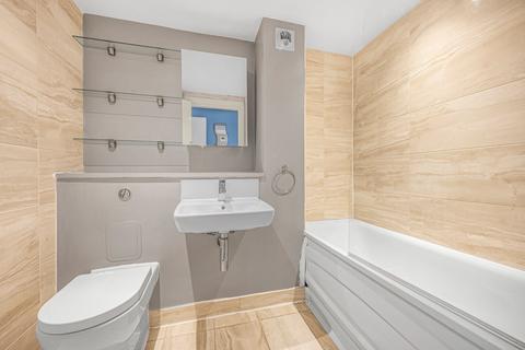 2 bedroom flat for sale, George Beard Road, London, SE8
