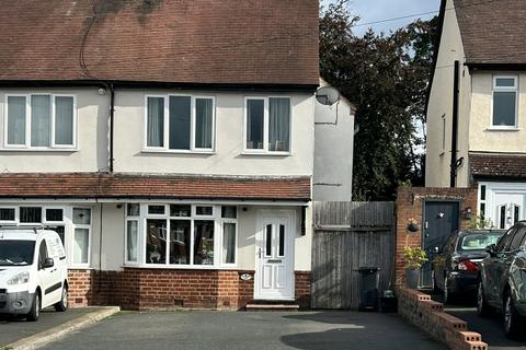 WOLLASTON - High Street