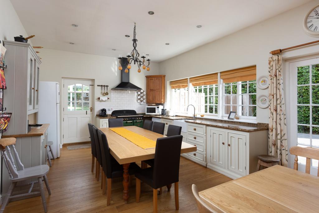 Annexe Kitchen