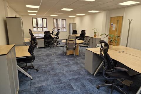 Office to rent, 16 Tetbury Rd Cirencester GL7 6JJ