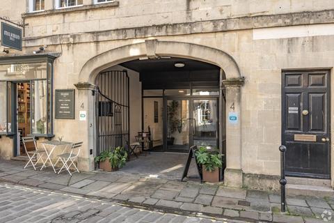 Office to rent, 4 Queen St Bath BA1 1HE