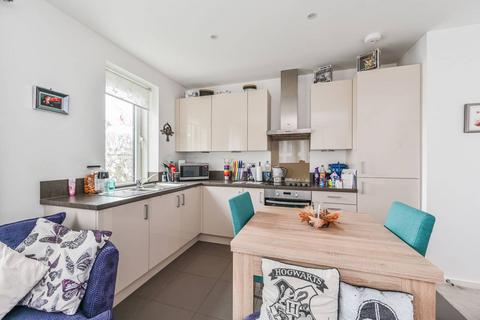 1 bedroom flat to rent, Juniper Drive, Battersea, London, SW18