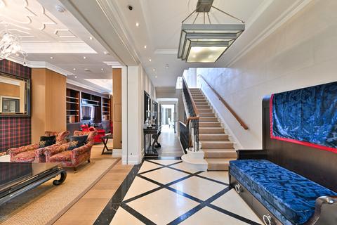6 bedroom terraced house for sale, Wycombe Square, London W8