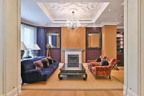 6 bedroom terraced house for sale, Wycombe Square, London W8