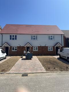 2 bedroom end of terrace house to rent, Edward Way, Polegate BN26