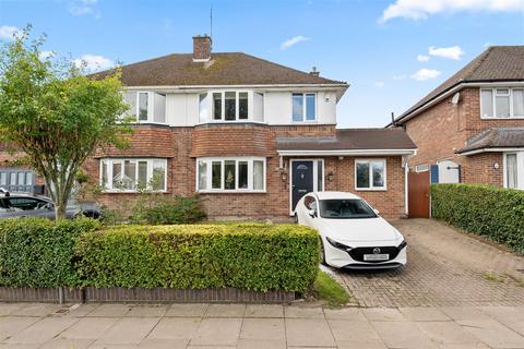 undefined, Meadway, Dunstable