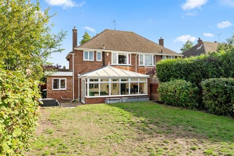 undefined, Meadway, Dunstable