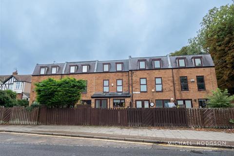 4 bedroom terraced house for sale, Bennett Court, Grangetown, Sunderland