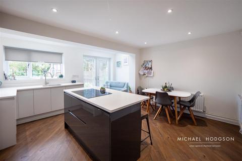 4 bedroom terraced house for sale, Bennett Court, Grangetown, Sunderland