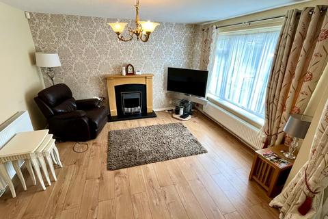 3 bedroom semi-detached house for sale, Leeds LS17