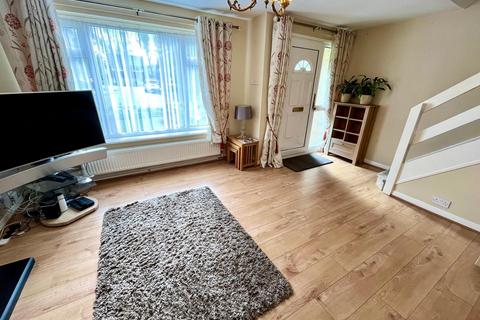 3 bedroom semi-detached house for sale, Leeds LS17