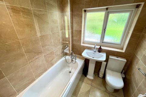 3 bedroom semi-detached house for sale, Leeds LS17