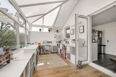 22 Thorne Way, Cardiff, CF5 5DL
