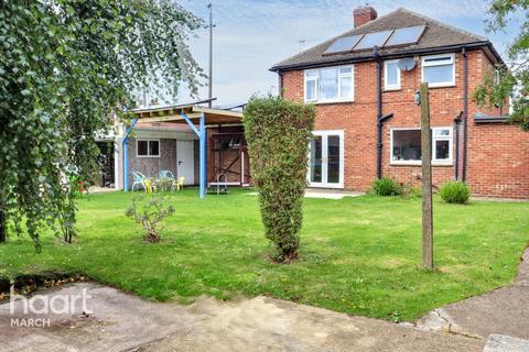 undefined, New Road, Welney