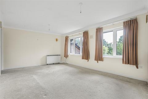 undefined, Priest Hill, Caversham, RG4