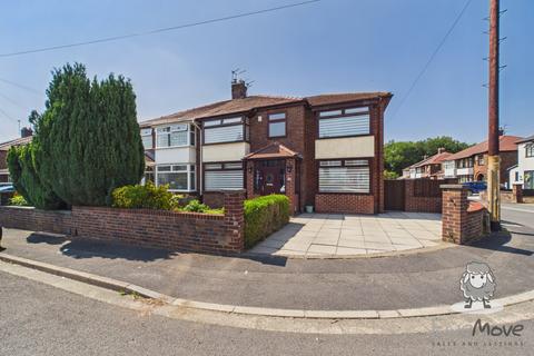 4 bedroom semi-detached house for sale, St. Georges Avenue, Windle, St. Helens, Merseyside, WA10