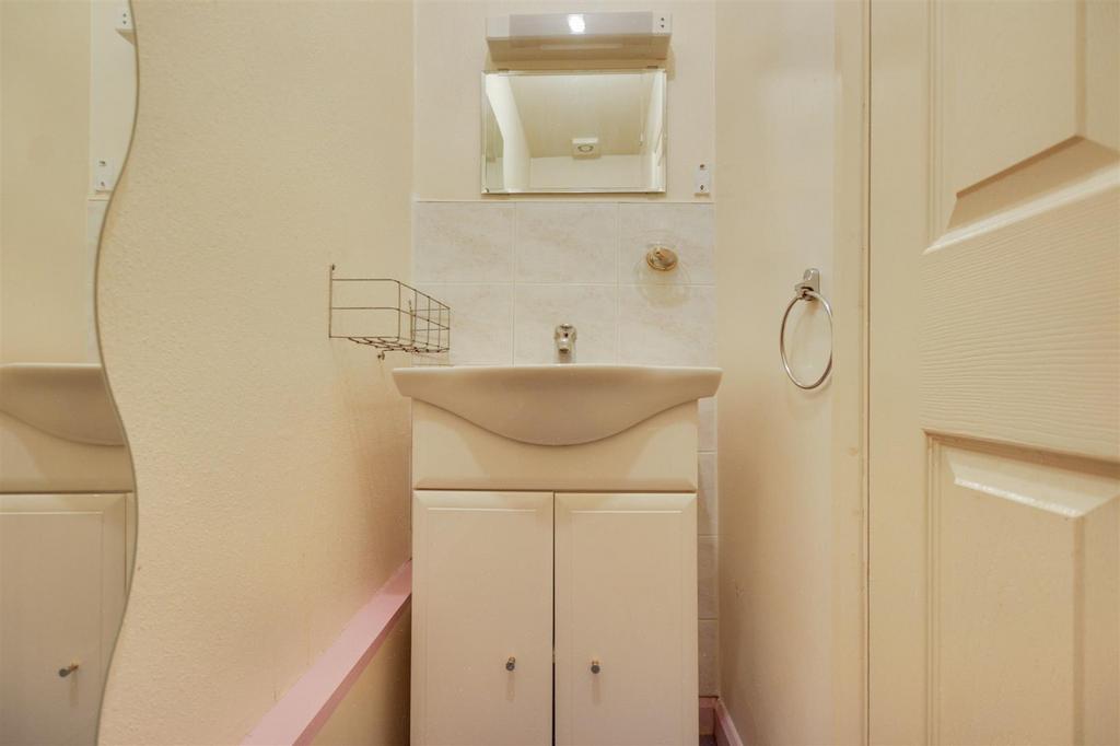 En Suite 2.jpeg