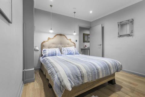 1 bedroom flat for sale, Norland Square Mansions, 53 Norland Square, London, W11