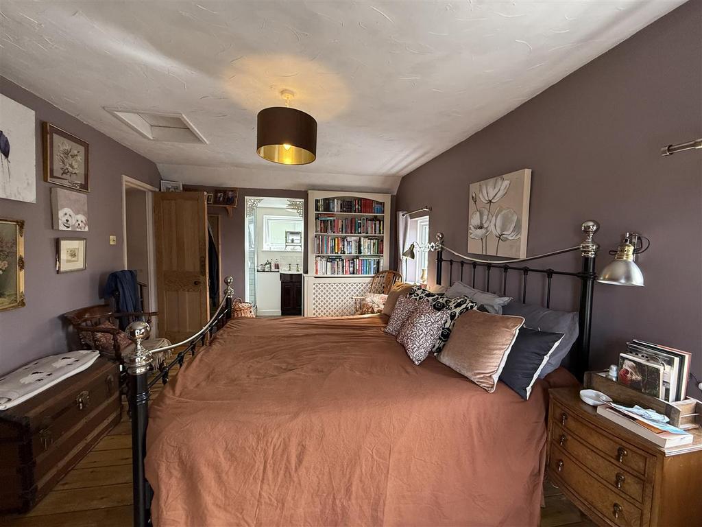 Main bedroom