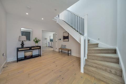 undefined, Mount Ephraim Road, London, SW16