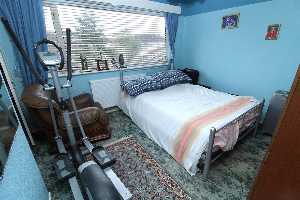 Bed2.JPG