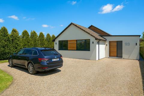93 High Ash Drive, Leeds, LS17 8RD
