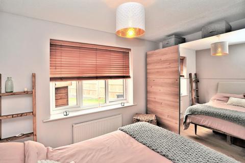 99 Millstream Close, Hitchin, SG4 0DB