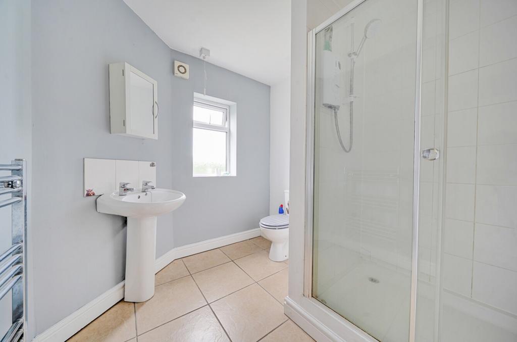 1355815-6-68c9d77c3e125