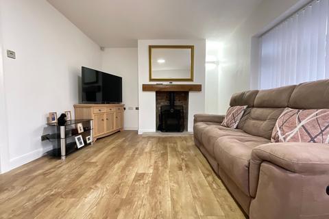 81 Stepney Road, Scarborough, YO12 5BT