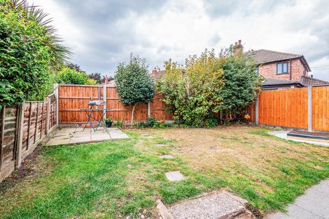 3 bedroom semi-detached house for sale, Whitegate Park, Flixton, Manchester, M41