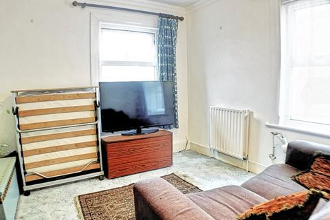 5 Albert Road, Southend-on-sea, SS1 2HF