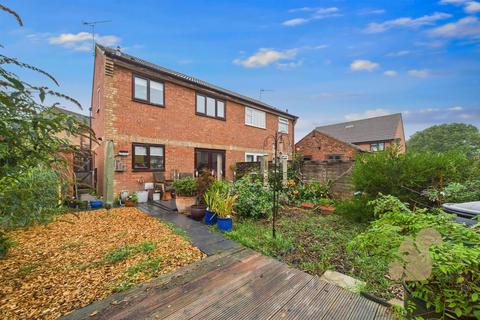 3 bedroom semi-detached house for sale, Spencer Way, Stowmarket IP14