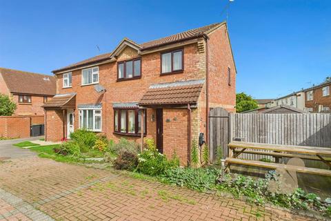 3 bedroom semi-detached house for sale, Spencer Way, Stowmarket IP14